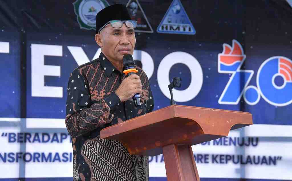 SEBAGAI WADAH KREATIFITAS MAHASISWA