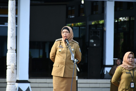 KERJA DISIPLIN DAN LOYALITAS