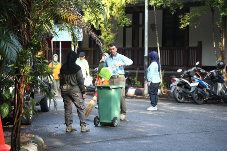 AKSI BERSIH-BERSIH