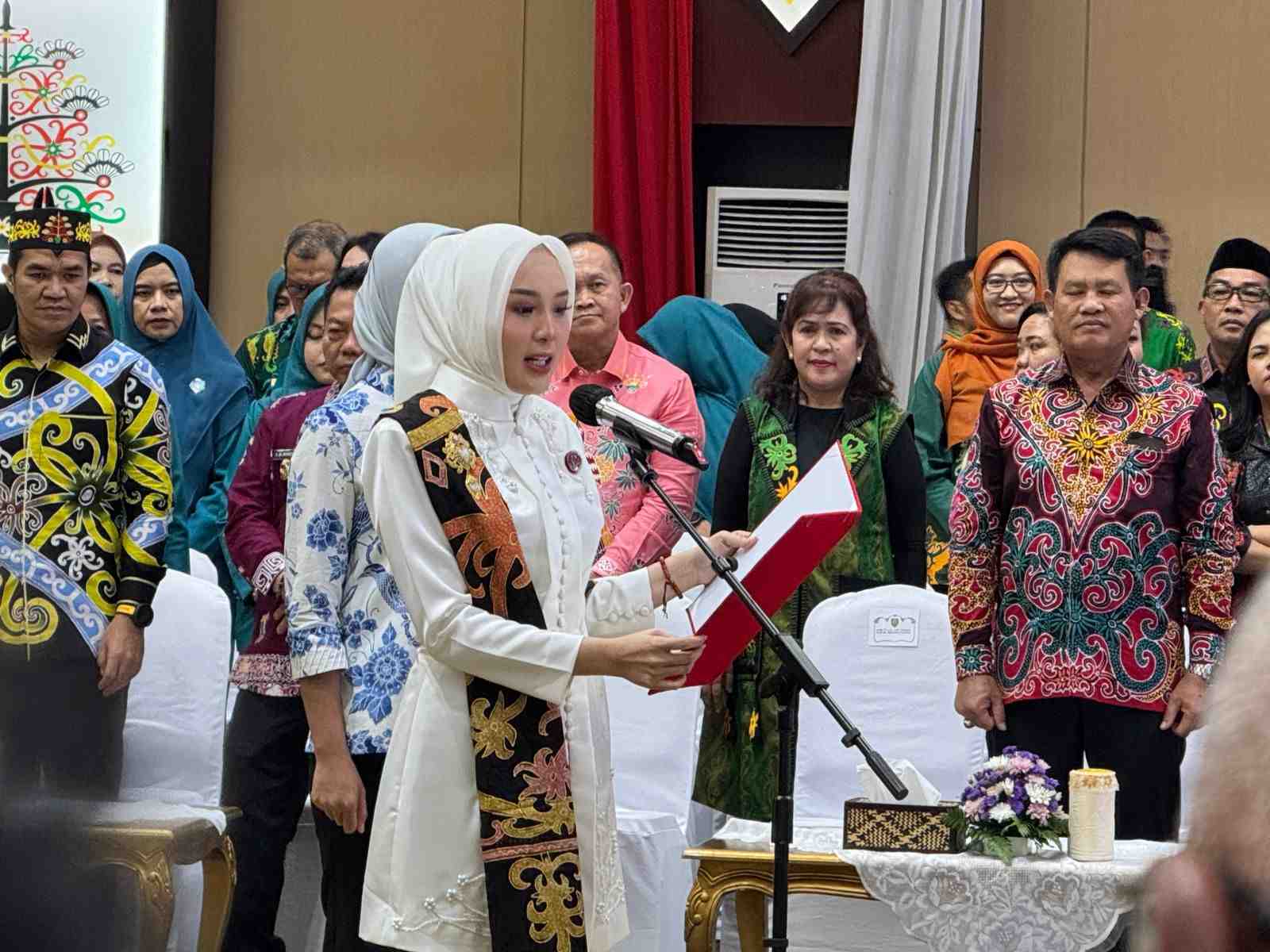 PELANTIKAN KETUA DEKRANASDA KABUPATEN