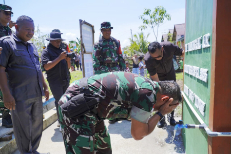 KEMANUNGGALAN TNI DAN RAKYAT