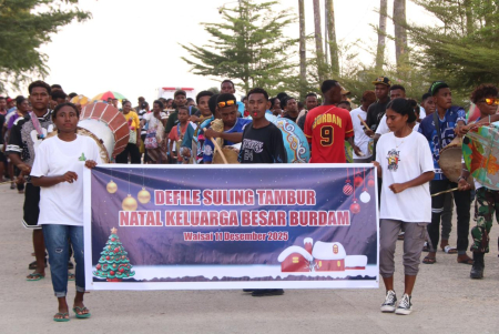 SEMARAKKAN NATAL DI WAISAI