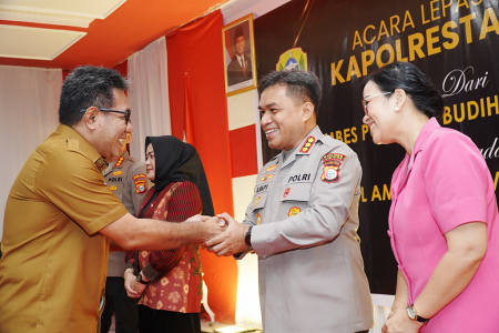 PISAH SAMBUT KAPOLRESTA TIDORE