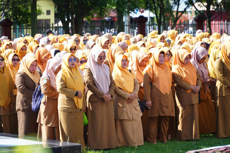 PERINGATAN HARI PENDIDIKAN NASIONAL