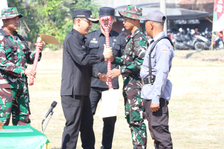 TNI MANUNGGAL MEMBANGUN DESA