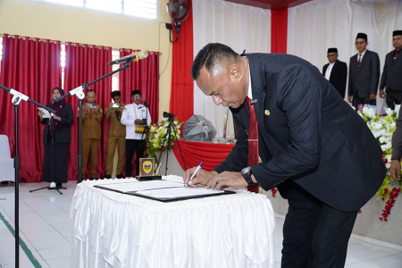PELANTIKAN PEJABAT TINGGI PRATAMA DAN ADMINISTRATOR