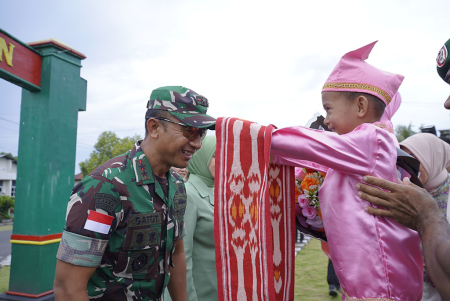 KALUNGKAN SELENDANG