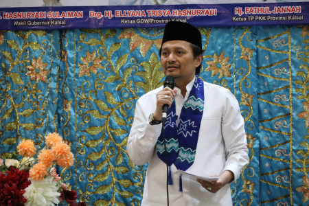 DUKUNG TANAH LAUT JADI KABUPATEN PERCONTOHAN