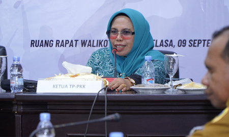 JAGA STABILITAS HARGA KOMODITAS