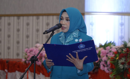 LANTIK KETUA TP-PKK HALMAHERA UTARA