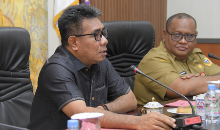 RAPAT PERSIAPAN KUKER DUTA BESAR SPANYOL di TIDORE