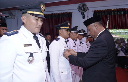 PELANTIKAN PEJABAT DI TIDORE