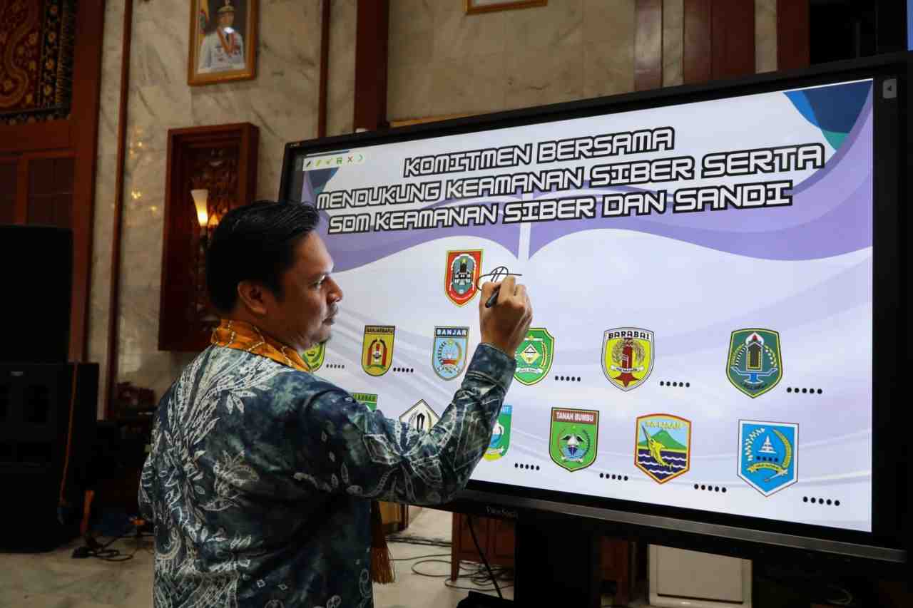 KOMITMEN DUKUNGAN KEAMANAN SIBER