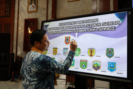 KOMITMEN DUKUNGAN KEAMANAN SIBER