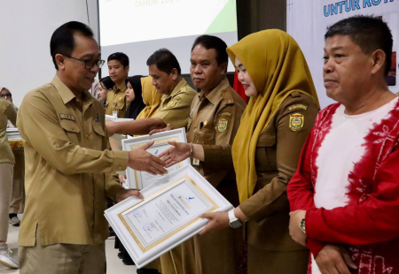 SERAHKAN PENGHARGAAN KEAMANAN PJAS