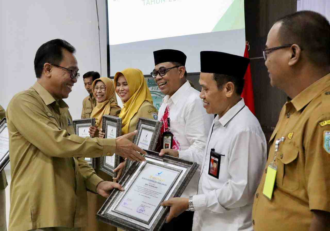 SERAHKAN SERTIFIKAT KEAMANAN PJAS