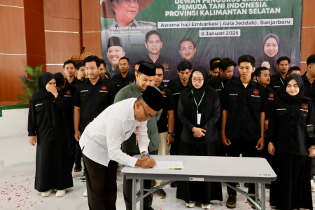 TANDATANGANI BERITA ACARA