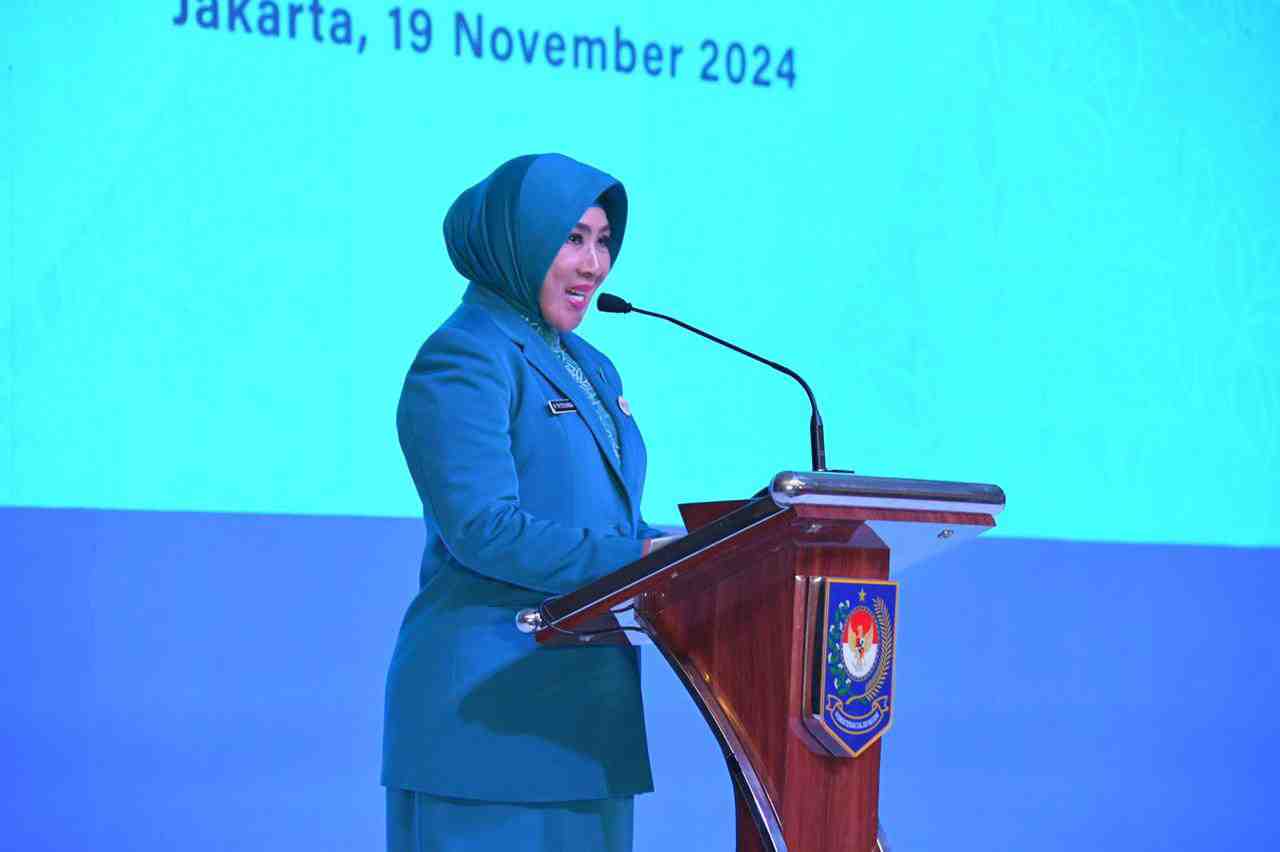 MANFAATKAN TEKNOLOGI INFORMASI