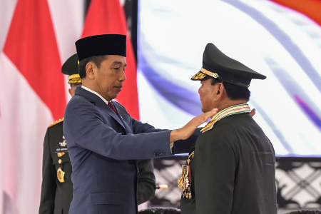 PENGANUGERAHAN JENDERAL TNI KEHORMATAN UNTUK PRABOWO