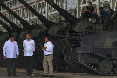 PRESIDEN KUNJUNGI PT PINDAD DI BANDUNG