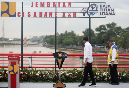 PRESIDEN RESMIKAN JEMBATAN CISADANE