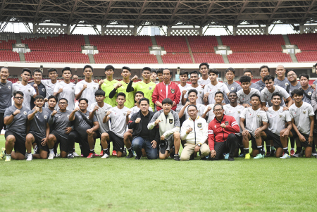 PRESIDEN TEMUI TIMNAS U-20