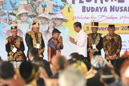 PRESIDEN HADIRI FESTIVAL HARMONI BUDAYA NUSANTARA