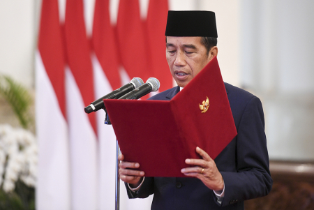 PELANTIKAN GUBERNUR RIAU