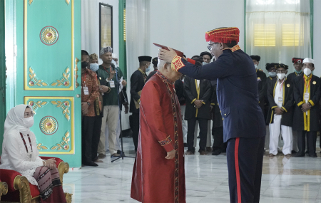 GELAR KEHORMATAN ADAT UNTUK WAKIL PRESIDEN RI