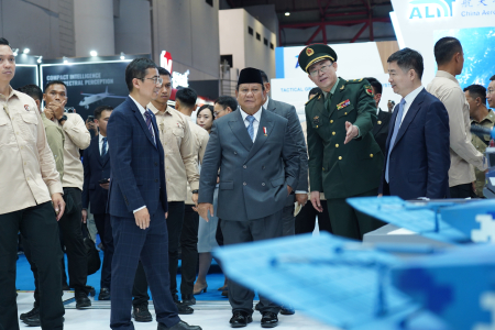 PRESIDEN PRABOWO KUNJUNGI PAVILION CHINA 
