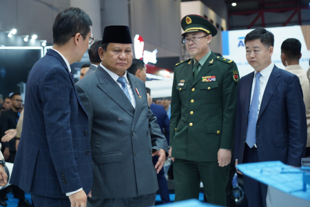 PRESIDEN PRABOWO DI INDO DEFENCE 2025