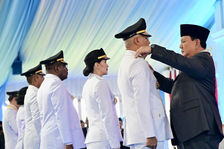 PRESIDEN MELANTIK 961 KEPALA DAERAH