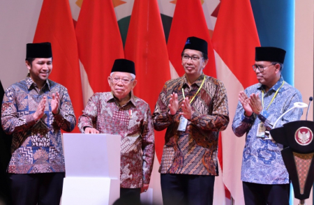 WAPRES RI MERESMIKAN KHAS ITS SURABAYA