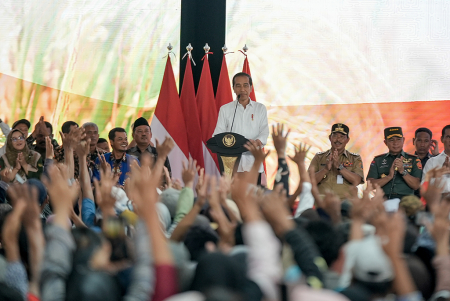 PEMBINAAN PETANI SE-PROVINSI JAWA TENGAH OLEH PRESIDEN JOKOWI