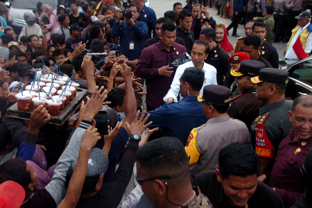 PRESIDEN RESMIKAN ENAM JEMBATAN DI JALUR PANTURA JAWA
