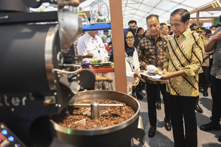 PEMBUKAAN BUSINESS MATCHING PRODUK DALAM NEGERI