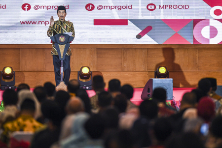 PERINGATAN HARI KONSTITUSI DAN HUT KE-78 MPR