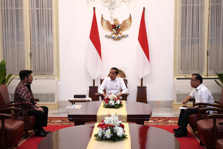 PRESIDEN JOKOWI MENERIMA SYAHRUL YASIN LIMPO