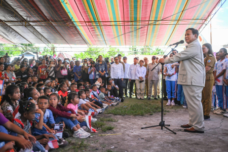 PRESIDEN KUNJUNGI PULAU MIANGAS