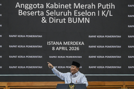 PRESIDEN PRABOWO BERI TAKLIMAT SAAT PIMPIN RAPAT KERJA