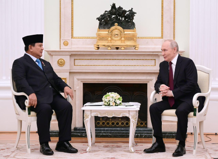 PERTEMUAN BILATERAL PERKUAT KERJA SAMA STRATEGIS