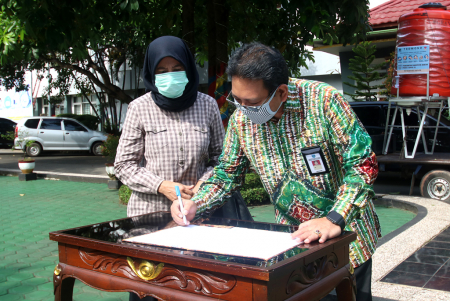 KERJA SAMA FASILITAS TEMPAT CUCI TANGAN