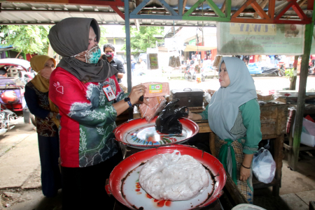 SOSIALISASIKAN WAJIB PAKAI MASKER