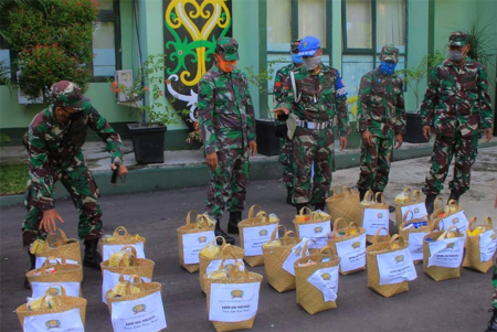 PERSIAPAN PEMBAGIAN PAKET SEMBAKO