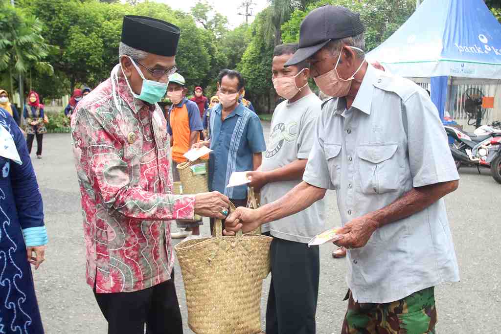 BANTUAN PAKET SEMBAKO