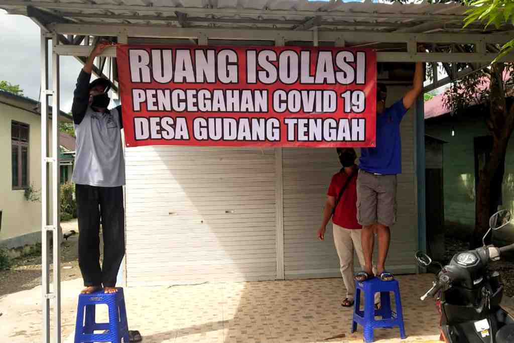 FASILITAS RUANG ISOLASI DESA