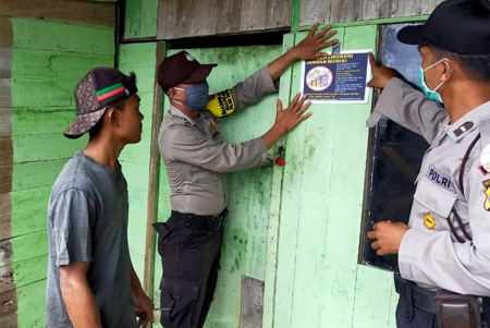 TEMPEL PAMFLET IMBAUAN JANGAN MUDIK