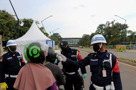 PERIKSA SUHU TUBUH 