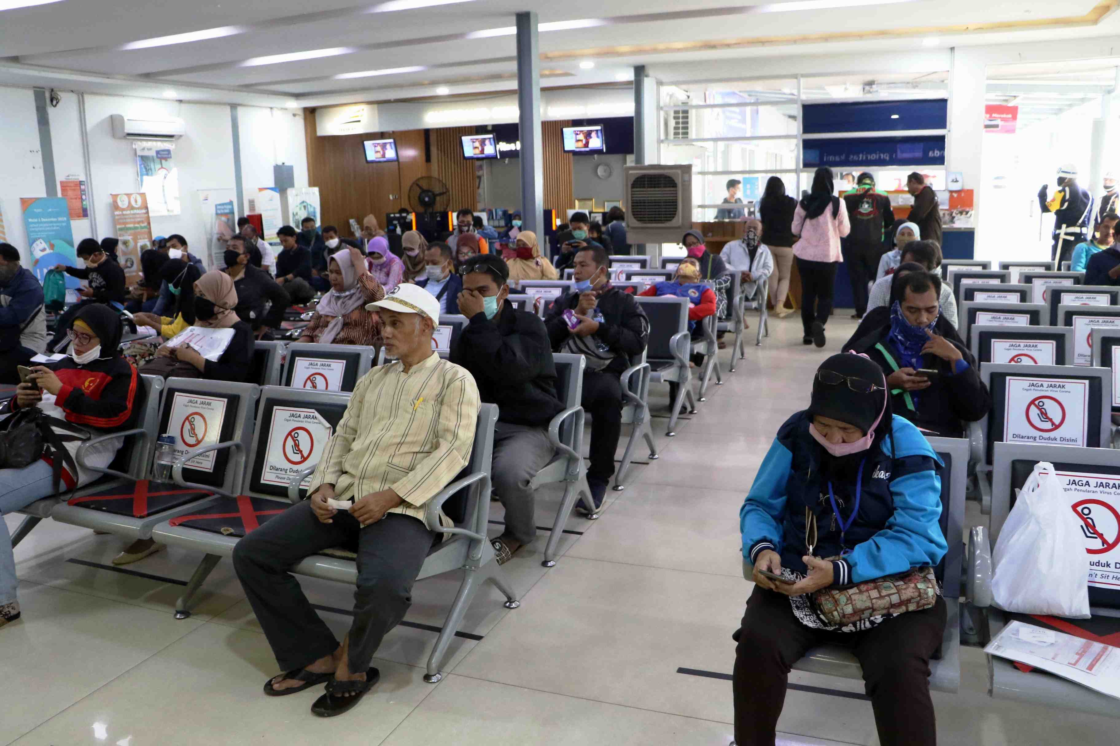 PENGEMBALIAN UANG TIKET KERETA 100 PERSEN 
