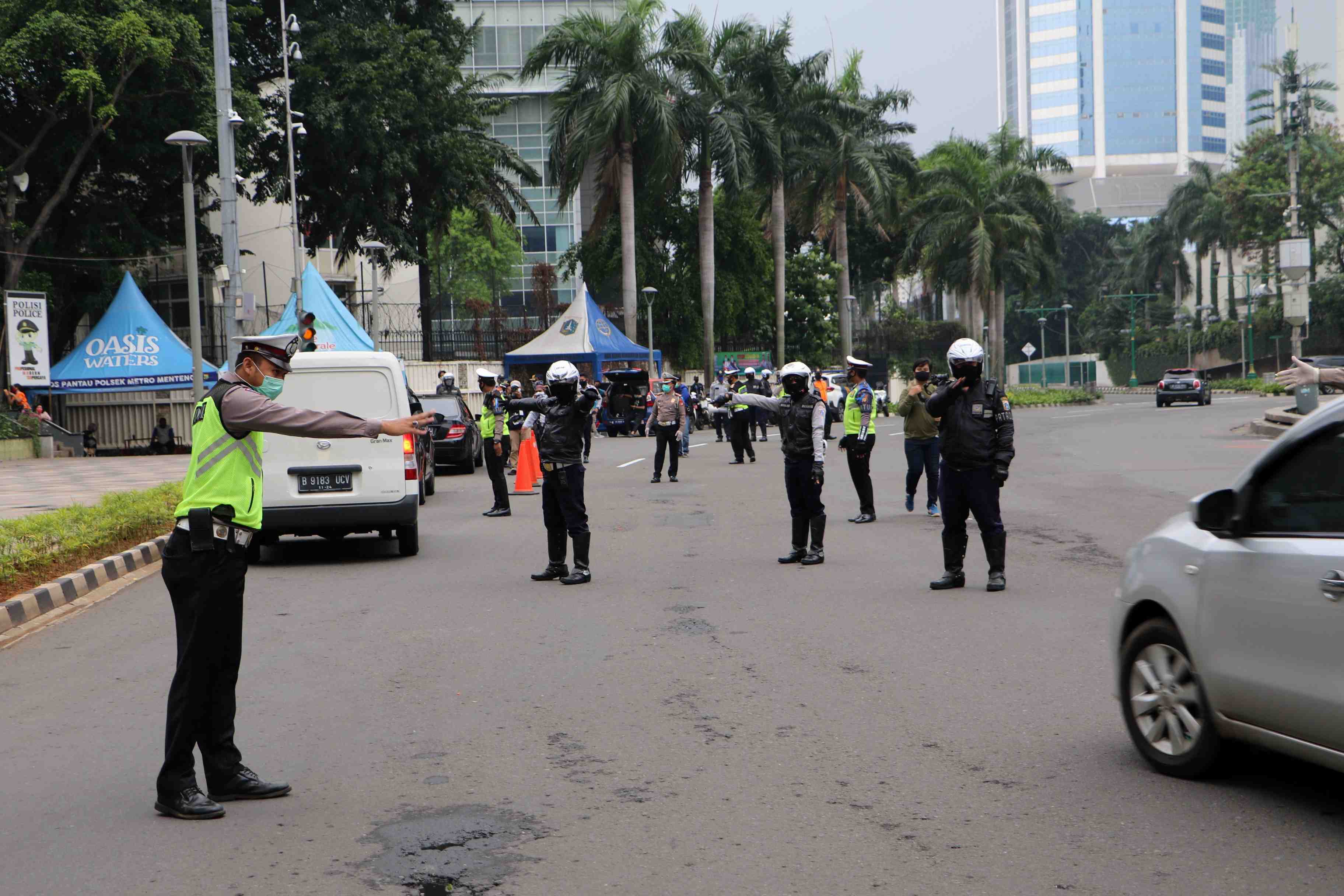 PENGAWASAN MENERAPAN ATURAN PSBB 